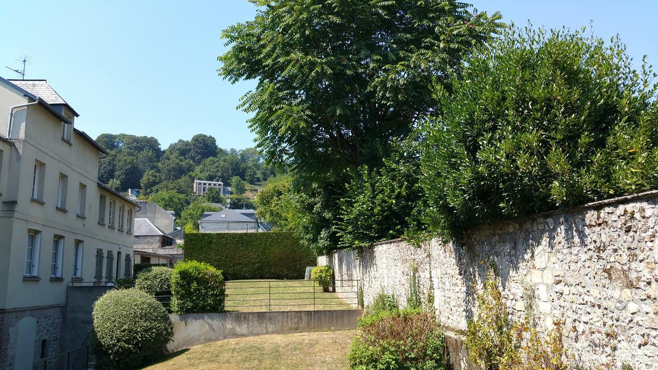 Le Studio 54 Honfleur Bagian luar foto